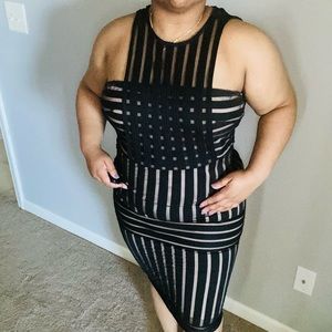 Stylish Halter Neck Black/Nude Dress (M)